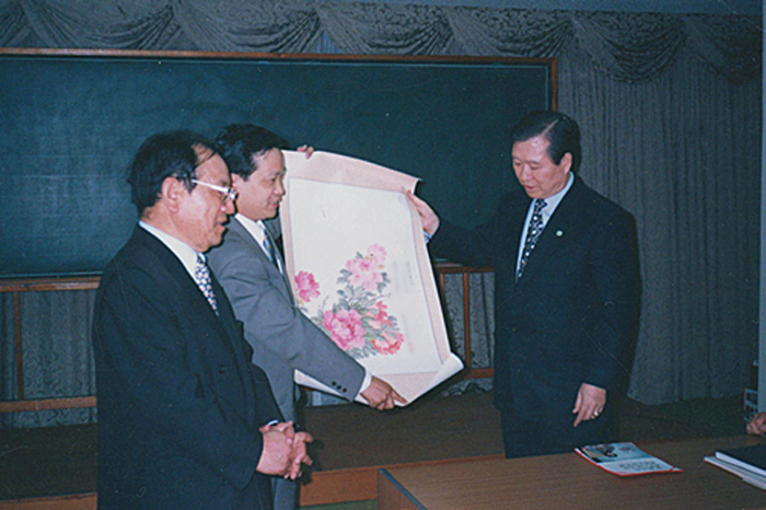 xw_zuopinshoucang1_nw_06.jpg