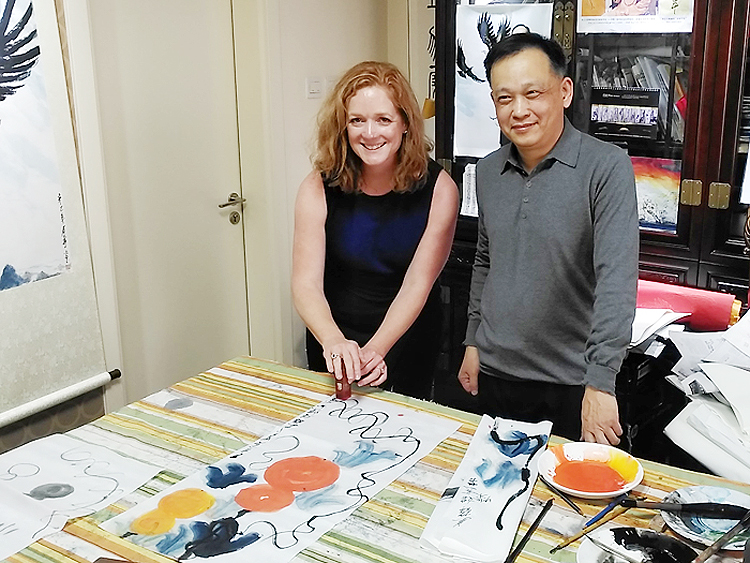 006世界首富比尔盖茨集团旗下Bridge教育集团创始人美梅嬉蝶画《丰收图》.jpg
