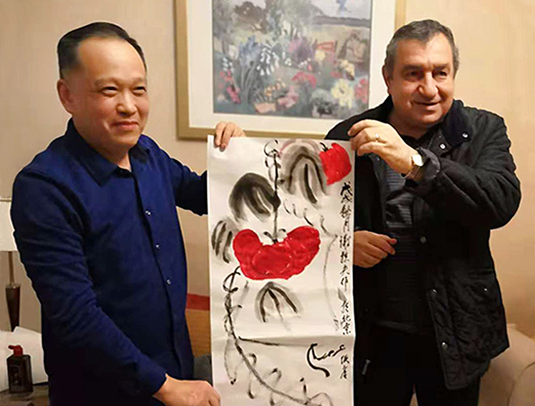 008埃及总理谢拉夫先生画《丰收南瓜图》.jpg